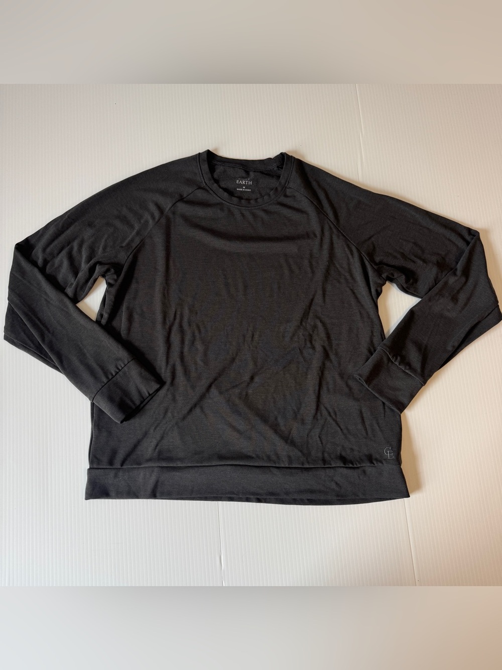 Cozy Earth Bamboo Crewneck Pullover Gray Lounge Sweatshirt Women’s Medium Soft